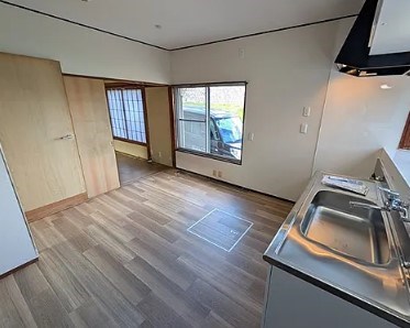 神ヶ谷町4453-2戸建 リビング