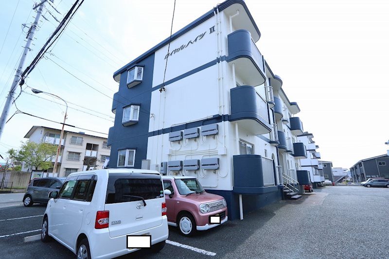 ロイヤルハイツⅡ 駐車場