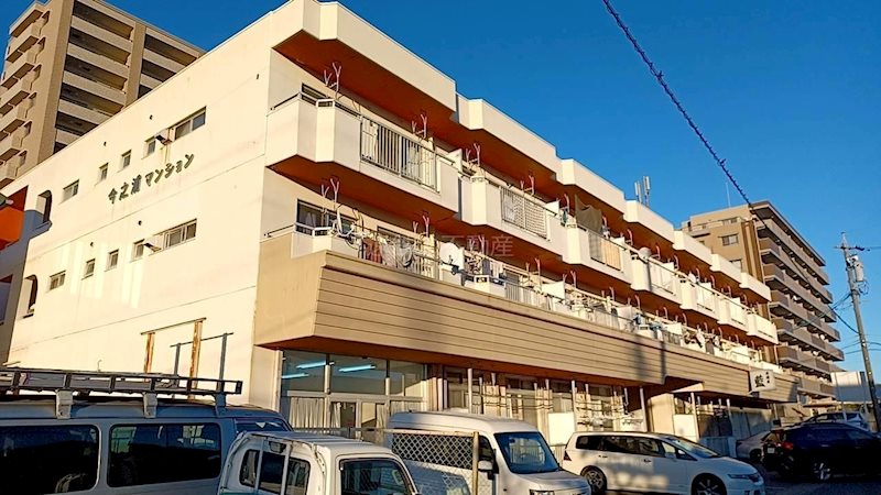 今之浦マンション 203号室 外観