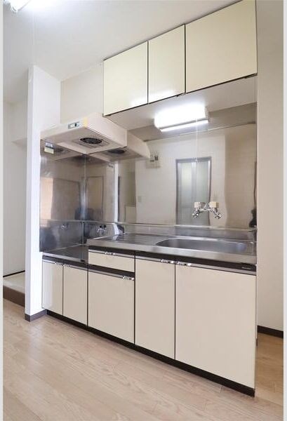 エステート西山 キッチン