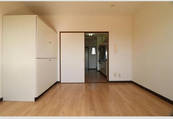 エステート西山 ベッドルーム