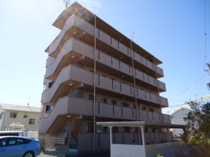 ルースヤハタ 外観