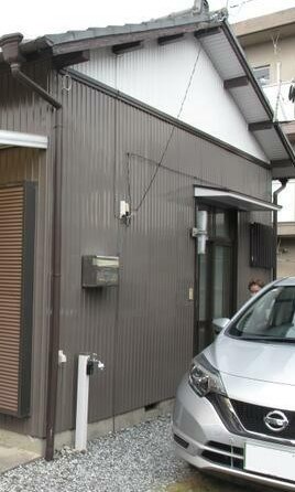 小池町貸家 玄関