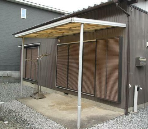 小池町貸家 ベランダ