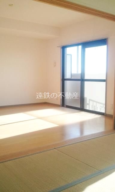 アクシア飯田 リビング