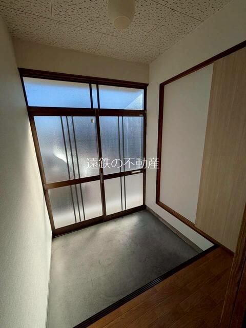 中泉川島貸家 玄関