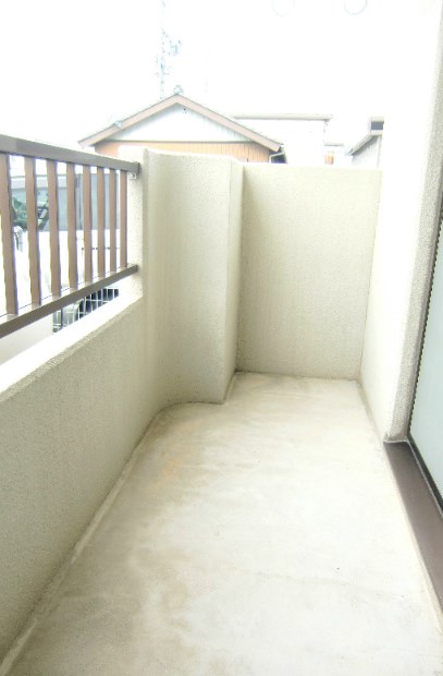 マンションやまももの木 ベランダ