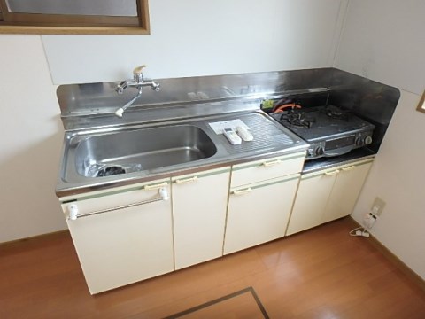ウエストヒルズA キッチン