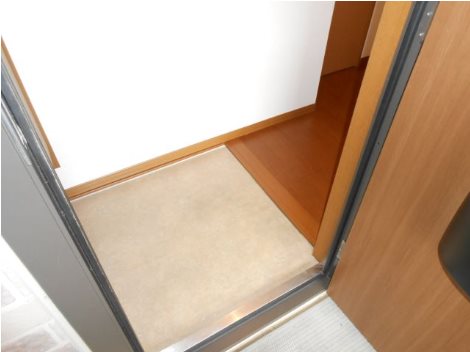 リビングタウン家代の里 玄関