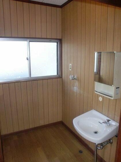 子安町305-12貸家 その他2