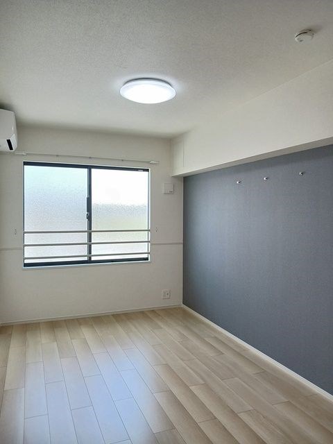 ヒカルサ磐田中泉 ベッドルーム