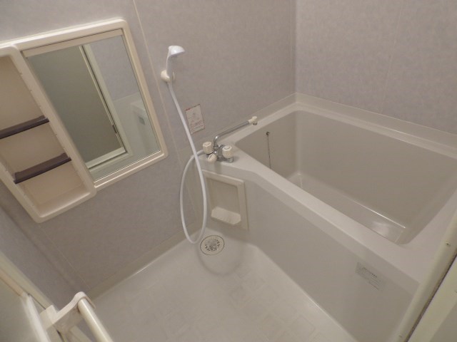 スターヒルズ神明 風呂画像