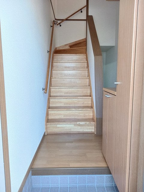 オアシス　Ｃ 玄関