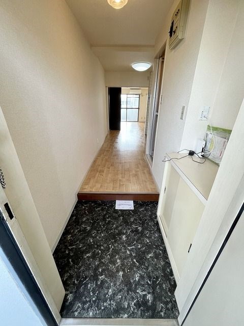 リアライズ浜松 玄関