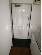 ホワイトロッジ 玄関
