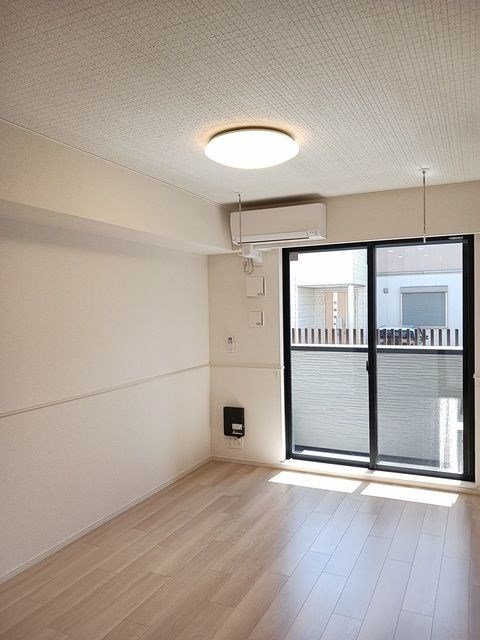 メゾン・ド・エクセレンスⅦ　Ａ リビング