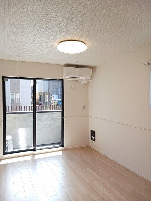 メゾン・ド・エクセレンスⅦ　Ａ リビング