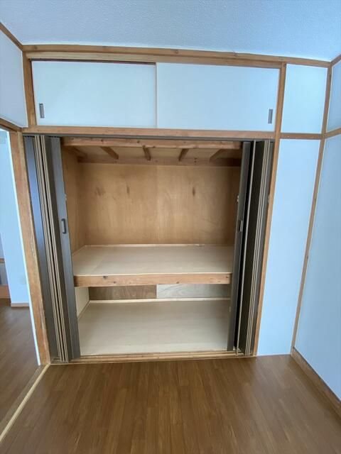サンシャイン丸松 収納
