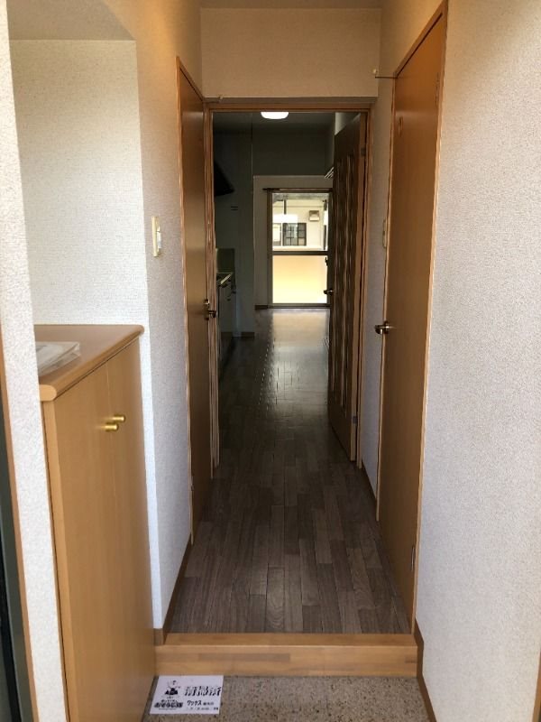 フォーシーズン 玄関