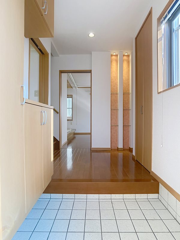和田町93-7貸家 玄関