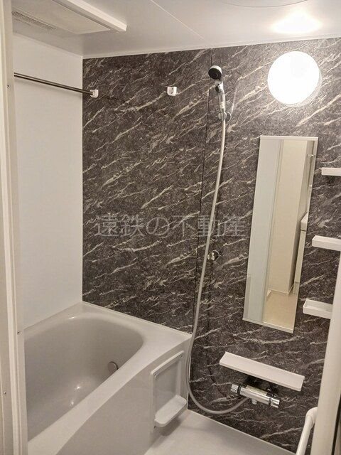 ヒカルサ浜松渡瀬町 風呂画像