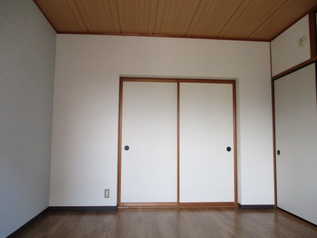 サンシティＢ ベッドルーム
