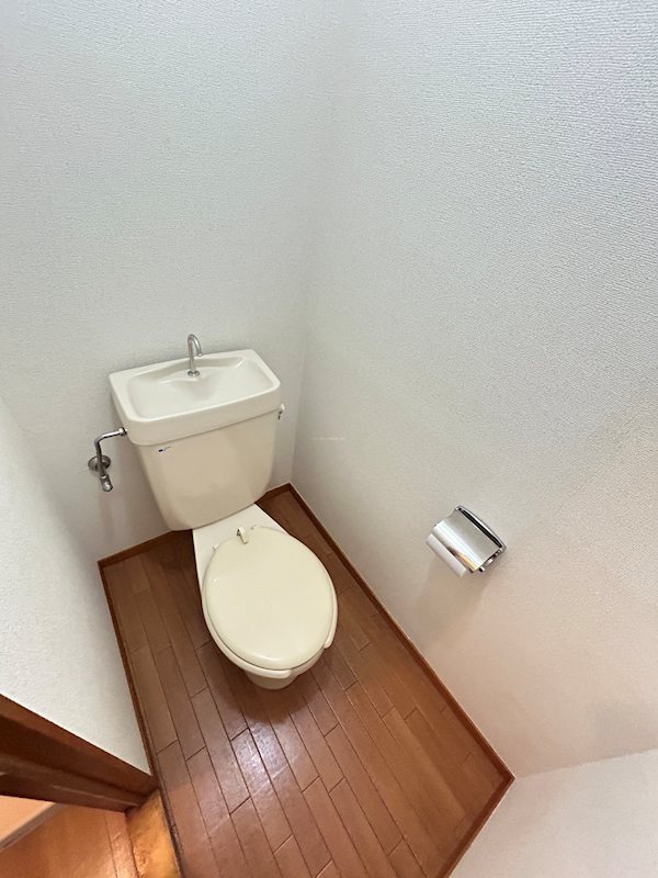ハイツカトレアA トイレ