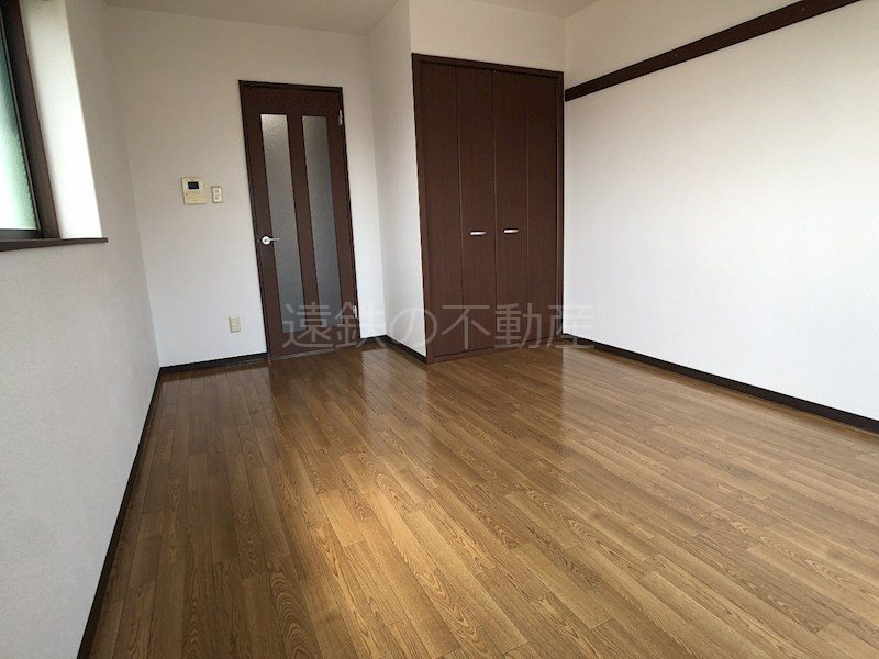 コートリーⅡ ベッドルーム