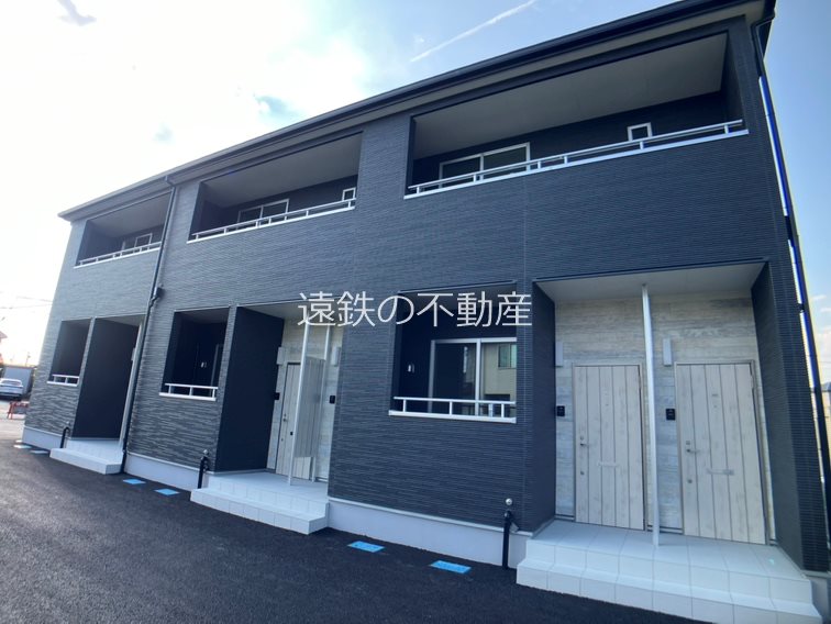 LOTUS小松2 エントランス