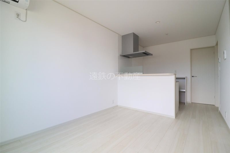 LOTUS小松2 リビング