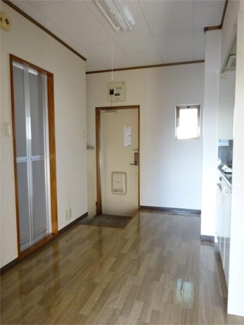 フレッシュグリーン 玄関