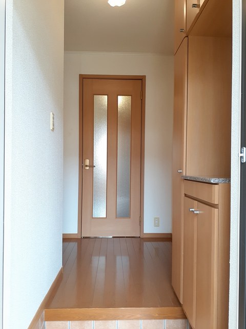 グランブルーＡ 玄関