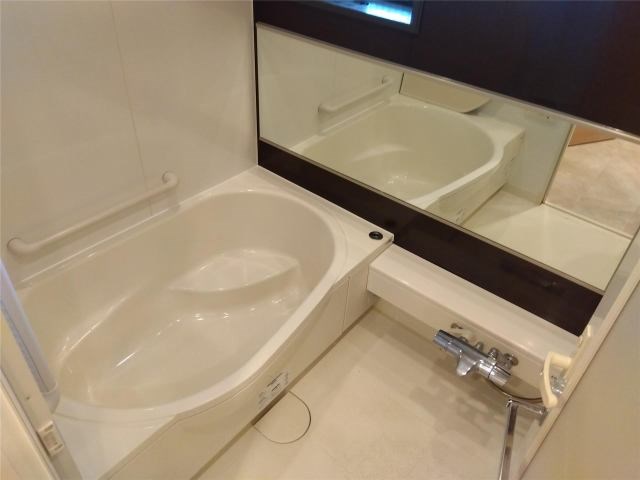 タワーザファースト 風呂画像