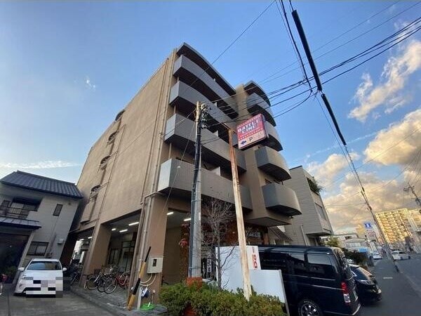 ゴールドサークル尾張町 201号室 外観