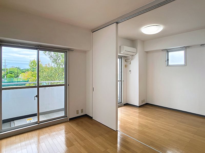 佐鳴湖パークタウンサウス（南館） リビング