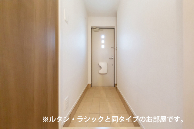 ベル　メナージュ 玄関