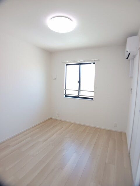 レジデンス・デルソーレ ベッドルーム