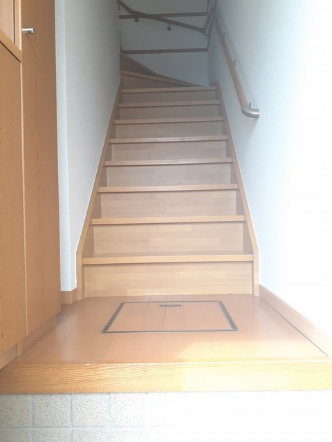 ペガサス・２３ 玄関