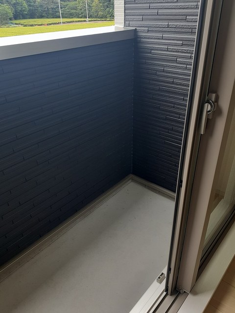 はるにとぶ（春飛） ベランダ