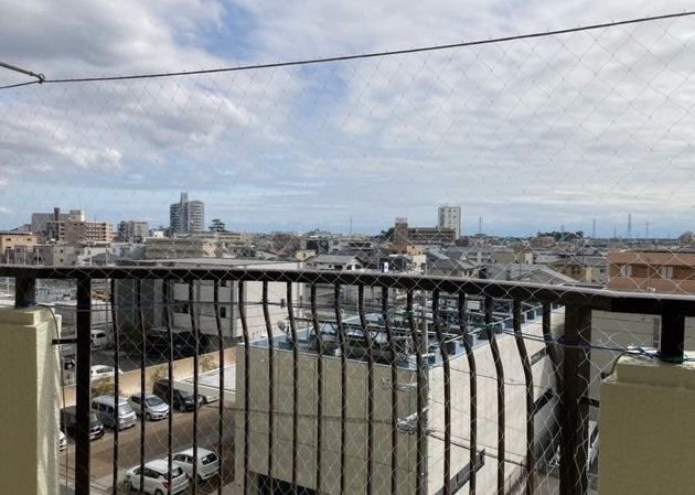 ライフ・イン・サーラ ベランダ