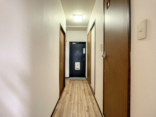 トップアイルⅡ 玄関