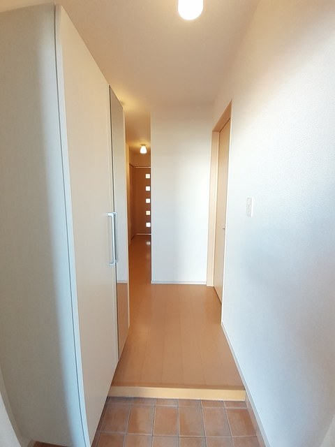 プリムローズⅢ 玄関