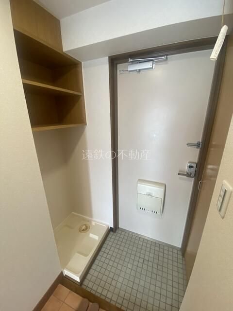 コナビック紺屋町 玄関