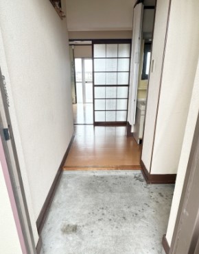上岡田ビューハイツ 玄関