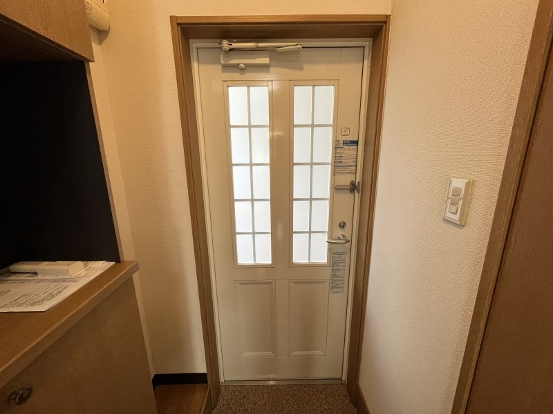 半田ビレッジ７号棟 玄関