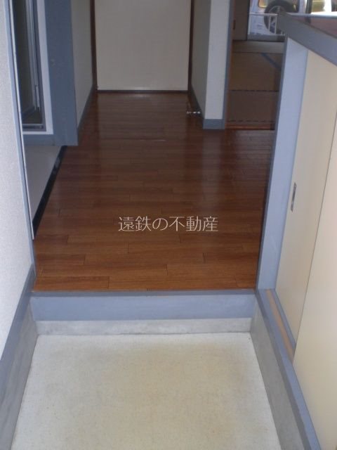 ハイツシンバ 玄関