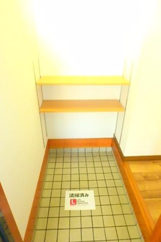 足土コーポ 玄関