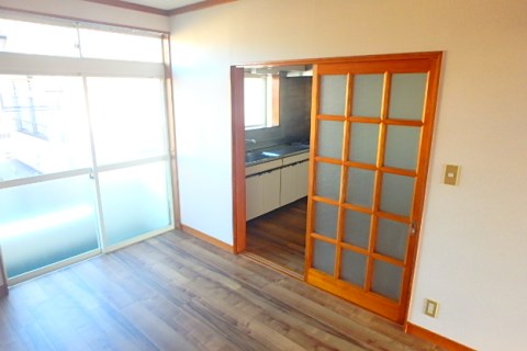 足土コーポ リビング