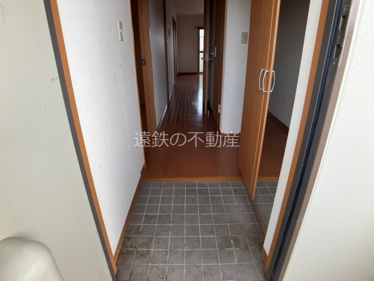 ブライトリー半田山 玄関