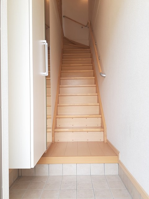 インノバール 玄関